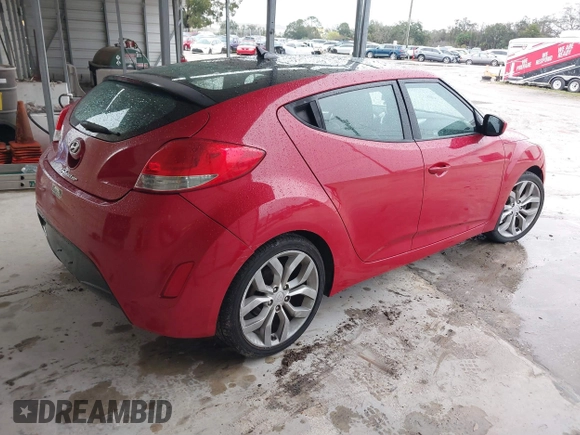 2013 Hyundai Veloster w/Gray Int with VIN KMHTC6AD4DU092345, listed as a IAAI auction lot 41382227 with 134,621 mi miles. Bid and sale history available at carsss.com. Image 4.