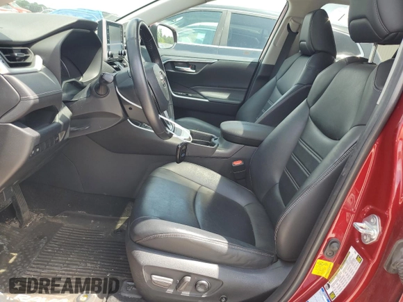 2021 Toyota RAV4 Hybrid LE with VIN 4T3B6RFVXMU021230, listed as a Copart auction lot 61208665 with 46,482 mi miles and Salvage title. Bid and sale history available at DreamBid. Image 7.