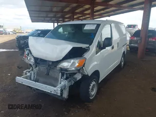 2017 Nissan NV200 S z VIN 3N6CM0KN3HK708335, wystawiony jako IAAI lot #41713394 z przebiegiem 139 215 mil mil oraz . Historia ofert i sprzedaży dostępna na DreamBid. Obrazek 17.