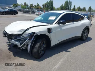 2023 Ford Mustang Mach-E Select с VIN 3FMTK1SS5PMA01675, выставлен на аукционе IAAI как лот 42417847 с пробегом 25 722 миль миль и . История ставок и продаж доступна на DreamBid. Изображение 18.