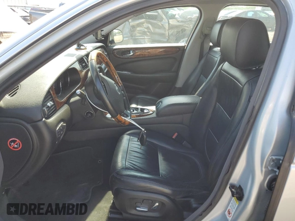 2008 Jaguar XJ 8 with VIN SAJWA71B58SH18731, listed as a Copart auction lot 56846775 with 132,900 mi miles and Clean Title. Bid and sale history available at DreamBid. Image 7.