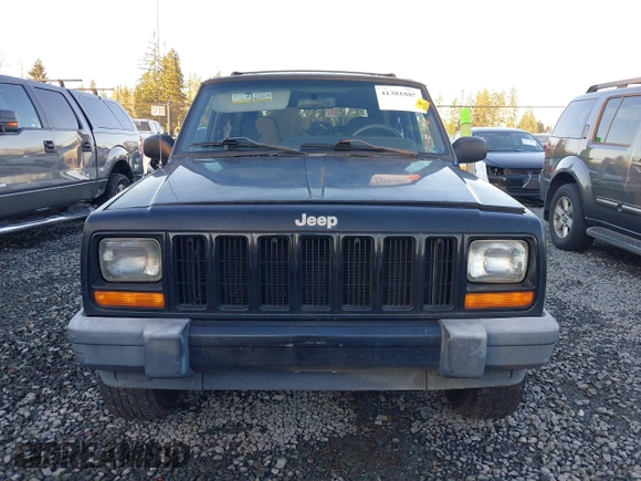 2000 Jeep Cherokee z VIN 1J4FF48S5YL260176, wystawiony jako IAAI lot #41381885 z przebiegiem Nie podano mil oraz . Historia ofert i sprzedaży dostępna na DreamBid. Obrazek 12.