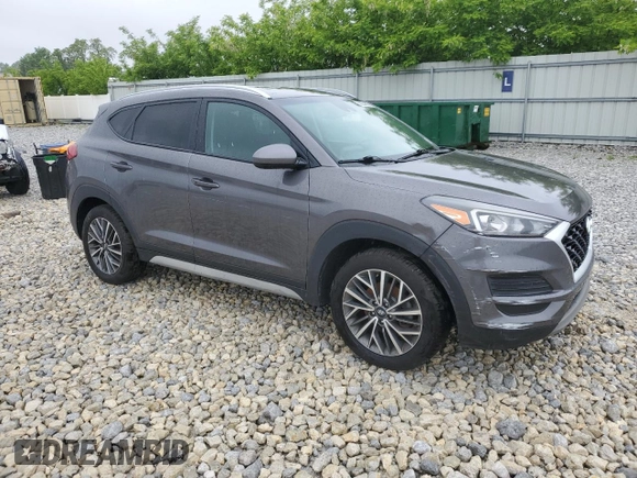 2020 Hyundai Tucson SEL z VIN KM8J3CAL3LU178581, wystawiony jako Copart lot #58234395 z przebiegiem 168 452 mil mil oraz Czysty tytuł • Clean title. Historia ofert i sprzedaży dostępna na DreamBid. Obrazek 4.