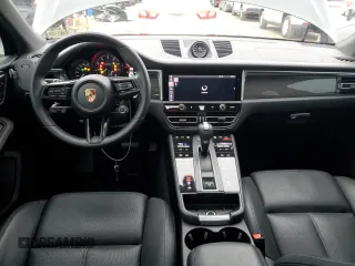 2023 Porsche Macan GTS z VIN WP1AF2A5XPLB57664, wystawiony jako Copart lot #84326964 z przebiegiem 27 209 mil mil oraz Czysty tytuł • Clean title. Historia ofert i sprzedaży dostępna na DreamBid. Obrazek 8.