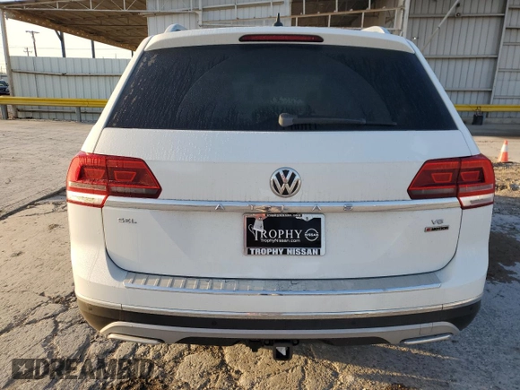 2018 Volkswagen Atlas SEL with VIN 1V2MR2CA2JC526426, listed as a Copart auction lot 48944265 with 102,938 mi miles and Salvage title. Bid and sale history available at DreamBid. Image 6.