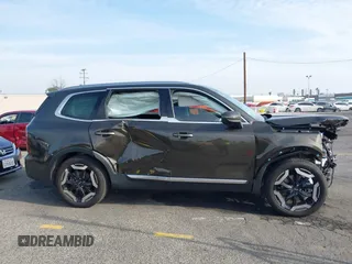 2024 Kia Telluride EX with VIN 5XYP34GC3RG521217, listed as a IAAI auction lot 41349510 with 3,798 mi miles and . Bid and sale history available at DreamBid. Image 13.