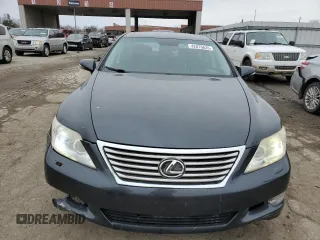 2011 Lexus LS 460 z VIN JTHBL5EF4B5103792, wystawiony jako Copart lot #42876635 z przebiegiem 127 906 mil mil oraz Szkoda całkowita • Salvage title. Historia ofert i sprzedaży dostępna na DreamBid. Obrazek 5.