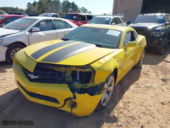 2010 Chevrolet Camaro 2LT with VIN 2G1FG1EV3A9191963, listed as a IAAI auction lot 41901987 with 210,083 mi miles. Bid and sale history available at carsss.com. Image 17.