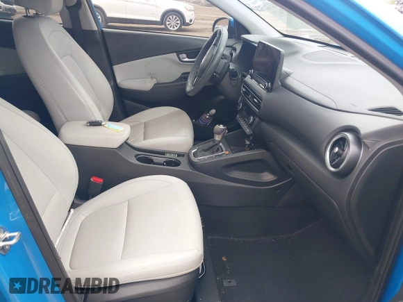 2022 Hyundai Kona Limited with VIN KM8K53A30NU883808, listed as a IAAI auction lot 41763757 with 49,811 mi miles. Bid and sale history available at carsss.com. Image 5.