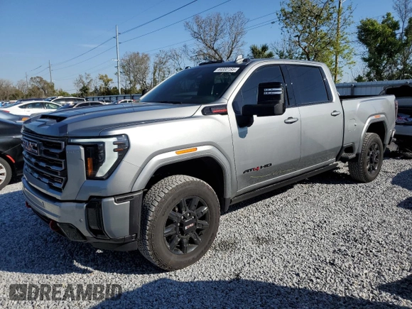 2025 GMC Sierra 2500HD AT4 z VIN 1GT4UPEY8SF101946, wystawiony jako Copart lot #44000195 z przebiegiem 1 238 mil mil oraz Nie do naprawy • Non repairable. Historia ofert i sprzedaży dostępna na DreamBid. Obrazek 1.