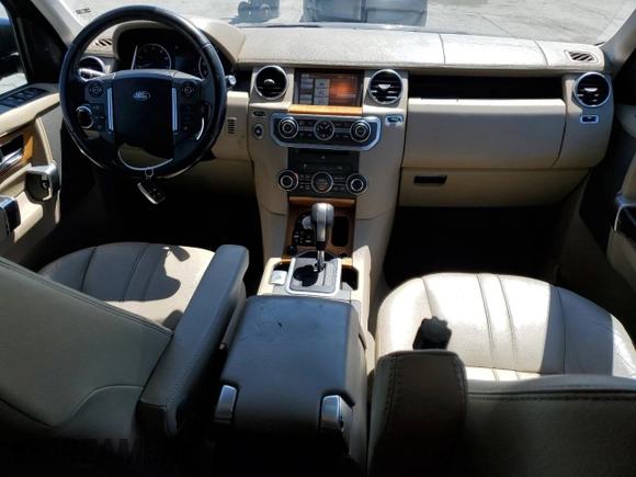 2012 Land Rover LR4 HSE with VIN SALAG2D43CA597449, listed as a Copart auction lot 65397315 with 152,030 mi miles and Clean title. Bid and sale history available at DreamBid. Image 8.