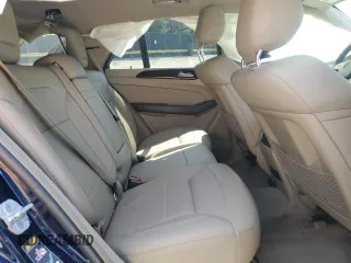 2015 Mercedes-Benz M 350 z VIN 4JGDA5HB1FA618394, wystawiony jako Copart lot #55184115 z przebiegiem 97 299 mil mil oraz Szkoda całkowita • Salvage title. Historia ofert i sprzedaży dostępna na DreamBid. Obrazek 11.