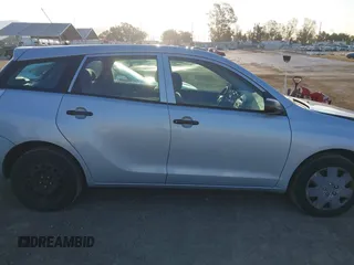 2006 Toyota Matrix STD with VIN 2T1KR32E26C588104, listed as a IAAI auction lot 41977865 with 242,577 mi miles and . Bid and sale history available at carsss.com. Image 13.