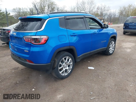 2023 Jeep Compass Latitude Lux z VIN 3C4NJDFN6PT513988, wystawiony jako IAAI lot #42166572 z przebiegiem 18 955 mil mil oraz . Historia ofert i sprzedaży dostępna na DreamBid. Obrazek 4.