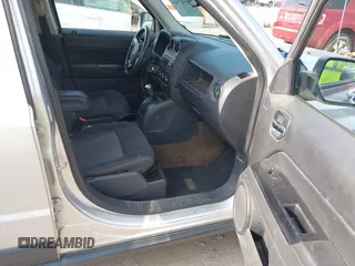 2013 Jeep Patriot Sport with VIN 1C4NJRBB0DD274948, listed as a IAAI auction lot 42330763 with 142,705 mi miles and . Bid and sale history available at DreamBid. Image 5.