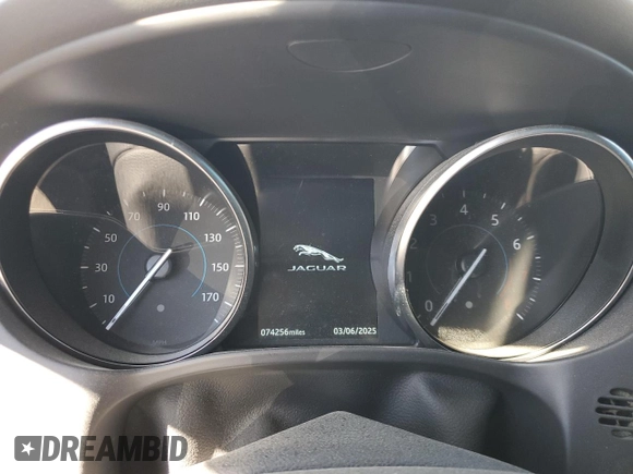 2019 Jaguar F-Pace 25t Premium with VIN SADCJ2FX6KA397242, listed as a Copart auction lot 47704605 with 74,256 mi miles and Salvage Title. Bid and sale history available at DreamBid. Image 9.