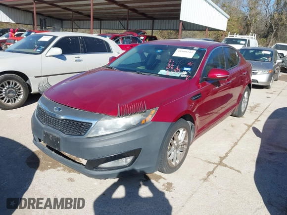 2013 Kia Optima LX z VIN 5XXGM4A70DG252227, wystawiony jako IAAI lot #41808243 z przebiegiem 180 732 mil mil oraz . Historia ofert i sprzedaży dostępna na DreamBid. Obrazek 2.
