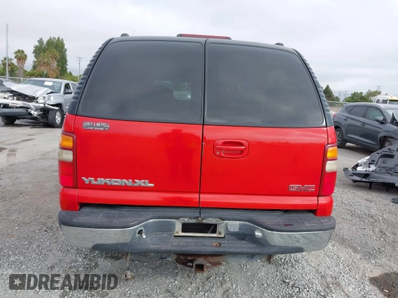 2000 GMC Yukon XL SLT with VIN 3GKEC16T1YG195557, listed as a IAAI auction lot 42455095 with 259,092 mi miles and . Bid and sale history available at DreamBid. Image 16.