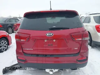 2019 Kia Sorento LX with VIN 5XYPGDA34KG540474, listed as a IAAI auction lot 41287803 with 109,674 mi miles. Bid and sale history available at carsss.com. Image 15.