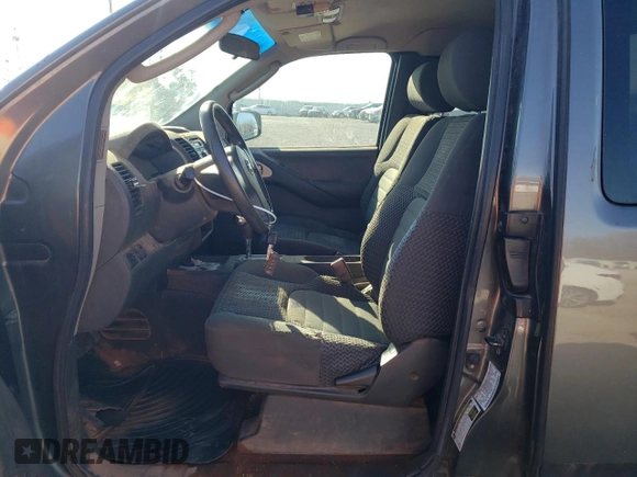2008 Nissan Frontier SE z VIN 1N6AD06U88C440025, wystawiony jako Copart lot #85131864 z przebiegiem 166 430 mil mil oraz Szkoda całkowita • Salvage title. Historia ofert i sprzedaży dostępna na DreamBid. Obrazek 7.