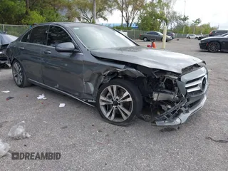 2018 Mercedes-Benz C 300 with VIN 55SWF4JBXJU265610, listed as a IAAI auction lot 41626070 with 46,071 mi miles and . Bid and sale history available at DreamBid. Image 1.