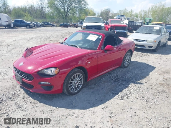 2017 FIAT 124 Spider Lusso z VIN JC1NFAEK3H0128181, wystawiony jako IAAI lot #42277948 z przebiegiem 15 668 mil mil oraz . Historia ofert i sprzedaży dostępna na DreamBid. Obrazek 17.