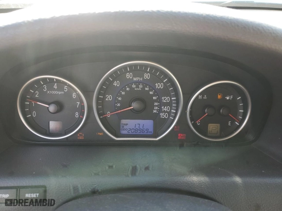 2011 Hyundai Veracruz GLS with VIN KM8NU4CCXBU163852, listed as a Copart auction lot 44753435 with 208,969 mi miles and Salvage Title. Bid and sale history available at carsss.com. Image 9.