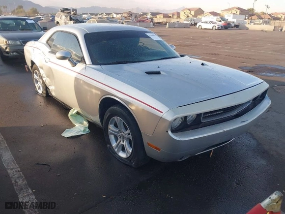 2012 Dodge Challenger SXT with VIN 2C3CDYAG0CH133549, listed as a IAAI auction lot 41368901 with 118,154 mi miles. Bid and sale history available at carsss.com. Image 1.