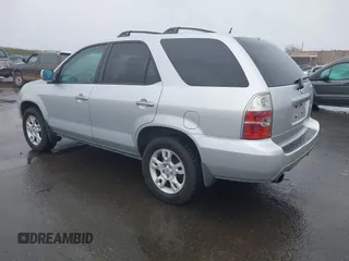 2005 Acura MDX Touring with VIN 2HNYD18975H524002, listed as a IAAI auction lot 41526015 with 228,019 mi miles. Bid and sale history available at carsss.com. Image 3.