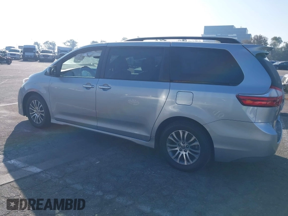 2020 Toyota Sienna XLE Auto Access Seat with VIN 5TDYZ3DC6LS058114, listed as a IAAI auction lot 41487213 with 67,466 mi miles and . Bid and sale history available at DreamBid. Image 14.