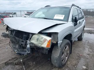 2005 Mitsubishi Endeavor LS with VIN 4A4MM21S65E020791, listed as a IAAI auction lot 41844348 with 208,007 mi miles. Bid and sale history available at carsss.com. Image 18.