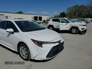 2022 Toyota Corolla LE with VIN 5YFEPMAE6NP286145, listed as a Copart auction lot 48656315 with 3,657 mi miles and Salvage Title. Bid and sale history available at carsss.com. Image 10.