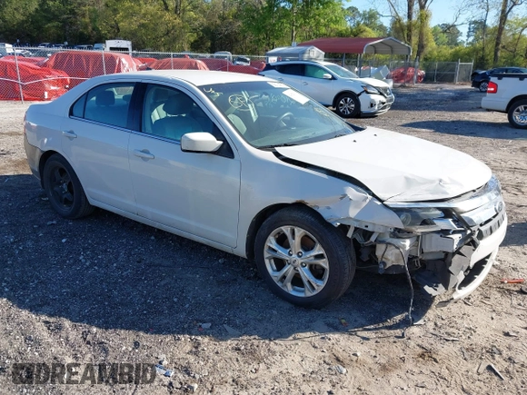 2012 Ford Fusion SE with VIN 3FAHP0HA9CR402640, listed as a IAAI auction lot 42052610 with 210,441 mi miles and . Bid and sale history available at carsss.com. Image 1.