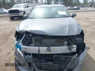 2019 Nissan Altima 2.5 Platinum with VIN 1N4BL4FV1KC104563, listed as a IAAI auction lot 41828774 with 44,006 mi miles. Bid and sale history available at carsss.com. Image 12.