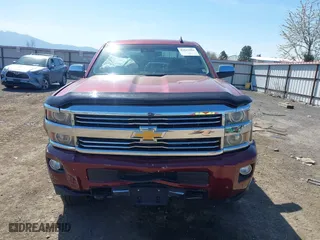 2015 Chevrolet Silverado 2500HD Built After Aug 14 High Country with VIN 1GC1KXEG1FF500025, listed as a IAAI auction lot 42042084 with 164,353 mi miles. Bid and sale history available at carsss.com. Image 12.