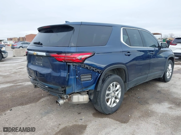 2022 Chevrolet Traverse LS with VIN 1GNERFKW0NJ147508, listed as a IAAI auction lot 41415613 with 73,701 mi miles. Bid and sale history available at carsss.com. Image 4.