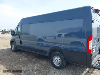 2019 Ram ProMaster Cargo Van with VIN 3C6URVJG5KE554572, listed as a IAAI auction lot 41913019 with 77,056 mi miles. Bid and sale history available at carsss.com. Image 14.
