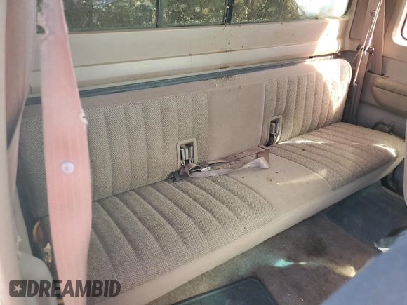 1992 Ford F-150 with VIN 1FTEX15N5NKA92195, listed as a Copart auction lot 74063034 with 273,388 mi miles and Salvage Title. Bid and sale history available at carsss.com. Image 10.