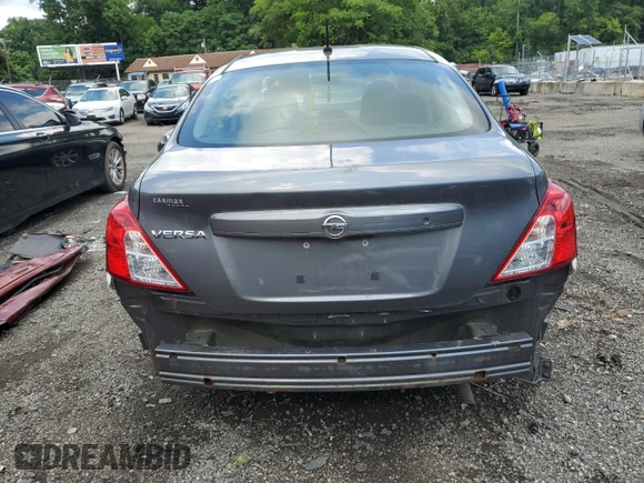 2016 Nissan Versa S z VIN 3N1CN7APXGL902657, wystawiony jako Copart lot #64367005 z przebiegiem Nie podano mil oraz Szkoda całkowita • Salvage title. Historia ofert i sprzedaży dostępna na DreamBid. Obrazek 6.