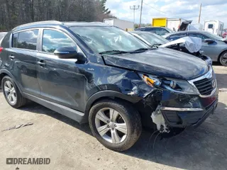 2013 Kia Sportage LX with VIN KNDPBCA25D7463016, listed as a IAAI auction lot 41822062 with 131,107 mi miles. Bid and sale history available at carsss.com. Image 1.