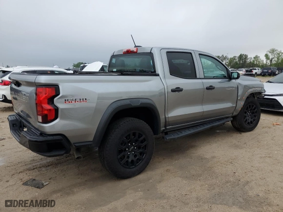 2024 Chevrolet Colorado 4WD Trail Boss with VIN 1GCPTEEK0R1112043, listed as a Copart auction lot 49342105 with 13,952 mi miles and Salvage Title. Bid and sale history available at carsss.com. Image 3.
