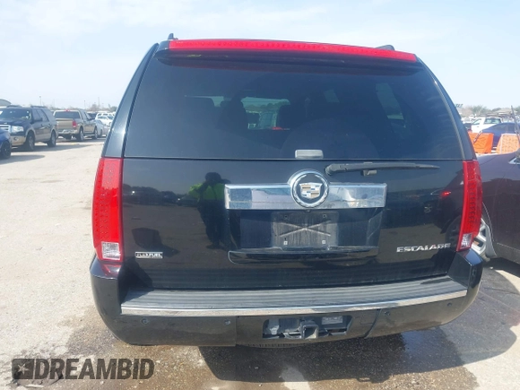 2009 Cadillac Escalade z VIN 1GYFC23299R226115, wystawiony jako IAAI lot #41563489 z przebiegiem 201 924 mil mil oraz . Historia ofert i sprzedaży dostępna na DreamBid. Obrazek 16.