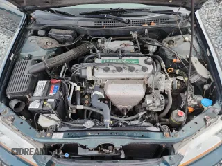 1998 Honda Accord EX z VIN 1HGCG6674WA072968, wystawiony jako Copart lot #58335875 z przebiegiem 85 743 mil mil oraz Szkoda całkowita • Salvage title. Historia ofert i sprzedaży dostępna na DreamBid. Obrazek 11.