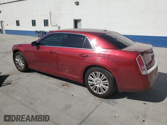 2014 Chrysler 300 z VIN 2C3CCARG0EH249562, wystawiony jako Copart lot #60331535 z przebiegiem 153 730 mil mil oraz Szkoda całkowita • Salvage title. Historia ofert i sprzedaży dostępna na DreamBid. Obrazek 2.