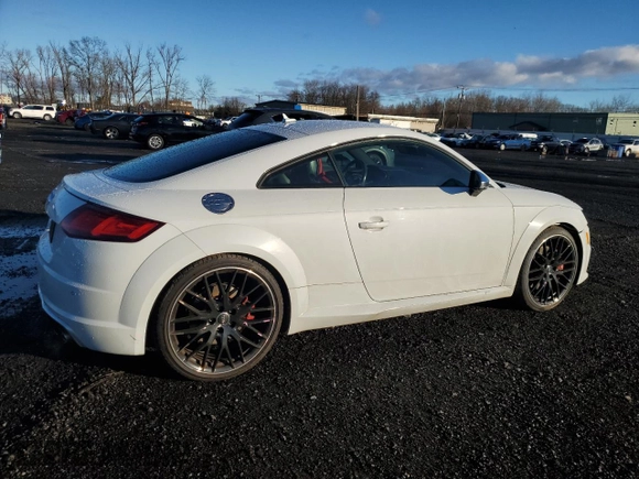 2016 Audi TTS 2.0T z VIN TRUC1AFV5G1031662, wystawiony jako Copart lot #85798674 z przebiegiem 77 674 mil mil oraz Szkoda całkowita • Salvage title. Historia ofert i sprzedaży dostępna na DreamBid. Obrazek 3.