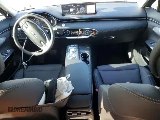2025 Genesis GV70 2.5T with VIN 5NMMADTB9SH028742, listed as a Copart auction lot 87944095 with 1,138 mi miles and Salvage title. Bid and sale history available at DreamBid. Image 8.