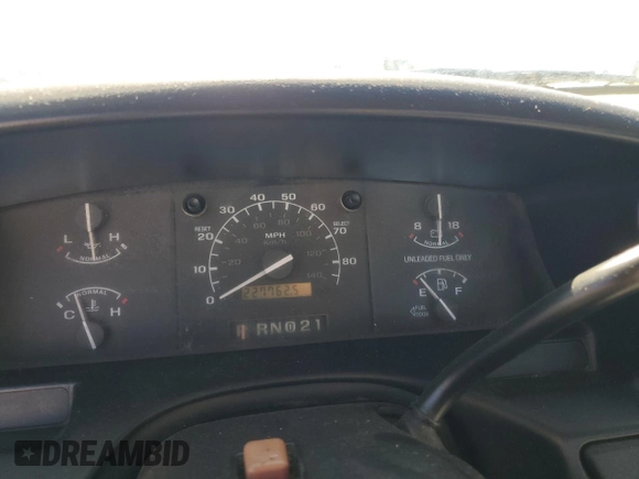 1996 Ford F-150 with VIN 1FTEF14H6TLB73809, listed as a Copart auction lot 72203584 with 227,762 mi miles and Clean Title. Bid and sale history available at carsss.com. Image 9.