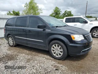 2016 Chrysler Town & Country Touring with VIN 2C4RC1BG2GR132692, listed as a Copart auction lot 64549404 with 73,355 mi miles and Salvage Title. Bid and sale history available at DreamBid. Image 4.
