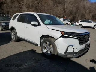 2024 Honda Pilot EX-L 7 Passenger with VIN 5FNYG1H52RB049090, listed as a Copart auction lot 41562695 with 9,939 mi miles and Salvage Title. Bid and sale history available at carsss.com. Image 4.