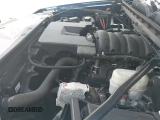 2018 Chevrolet Silverado 1500 LT z VIN 3GCUKREC6JG497412, wystawiony jako IAAI lot #42669263 z przebiegiem 139 566 mil mil oraz . Historia ofert i sprzedaży dostępna na DreamBid. Obrazek 19.